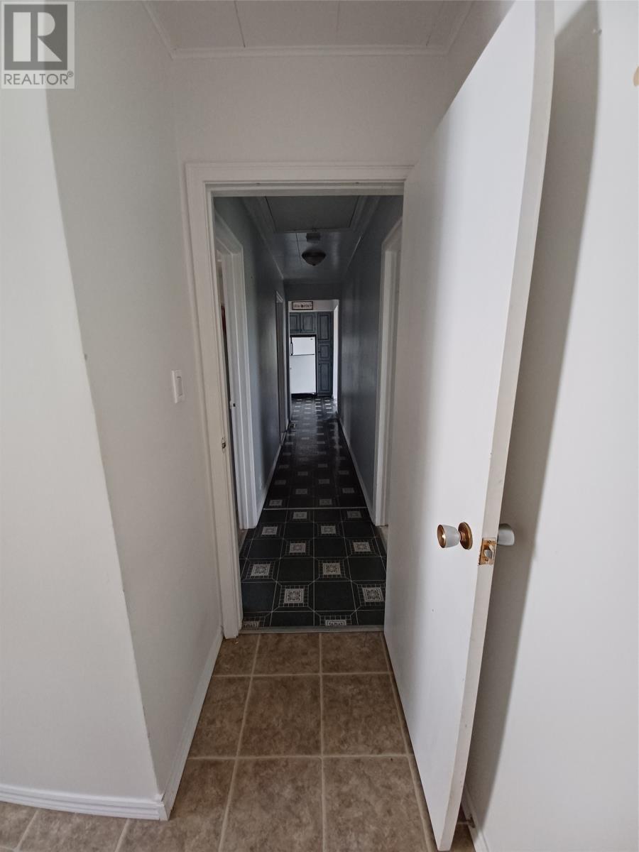 124 Riverside Road E, Glovertown — photo 15