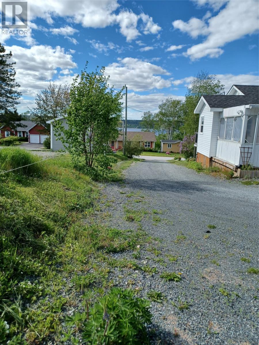 124 Riverside Road E, Glovertown — photo 35