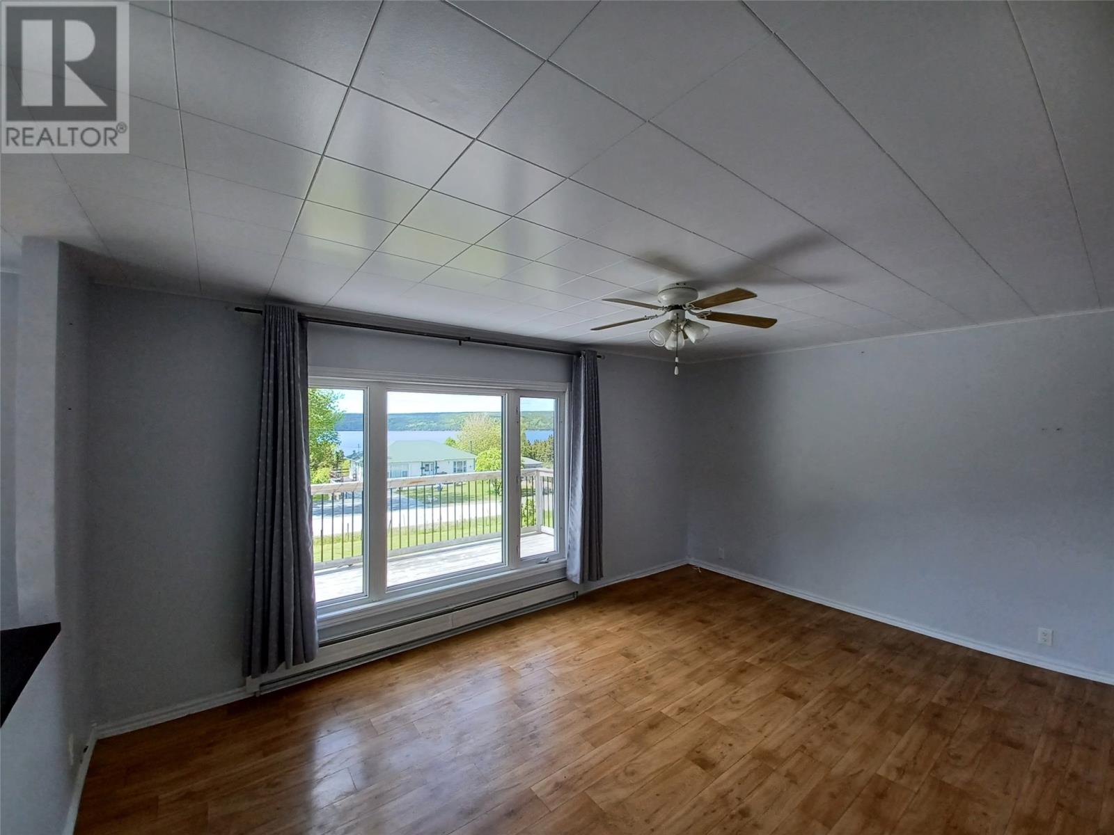 124 Riverside Road E, Glovertown — photo 5