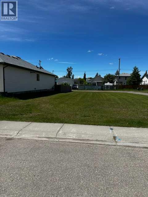 344 Parkview Estates, Strathmore, Alberta  T1P 1K8 - Photo 1 - A2321153