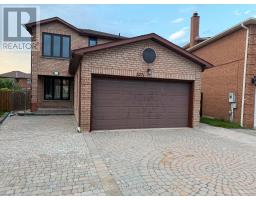 3271 PILCOM CRESCENT, Mississauga, Ontario