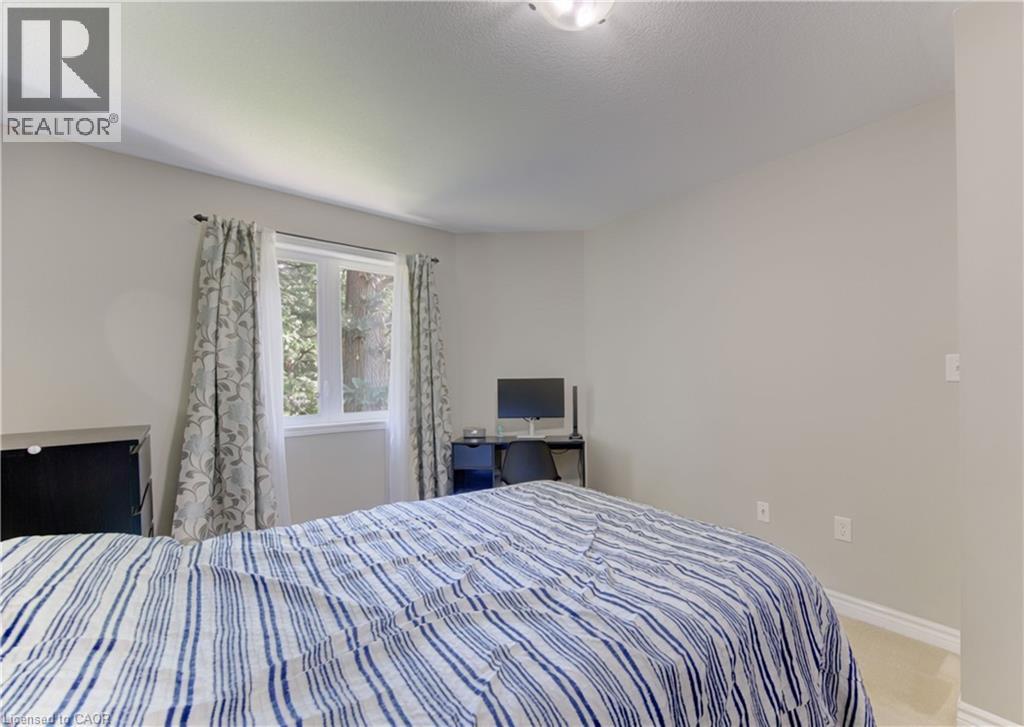 184 Fletcher Circle, Cambridge, Ontario  N3C 0B5 - Photo 33 - 40841691