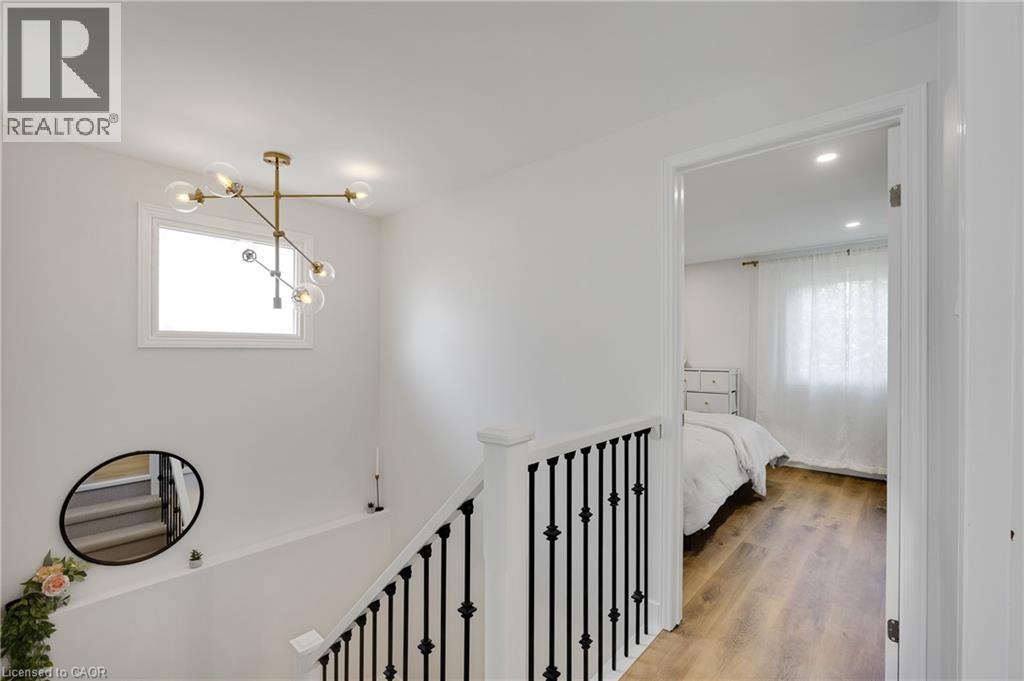 2265 Middlesmoor Crescent, Burlington, Ontario  L7P 3X2 - Photo 30 - 40854989
