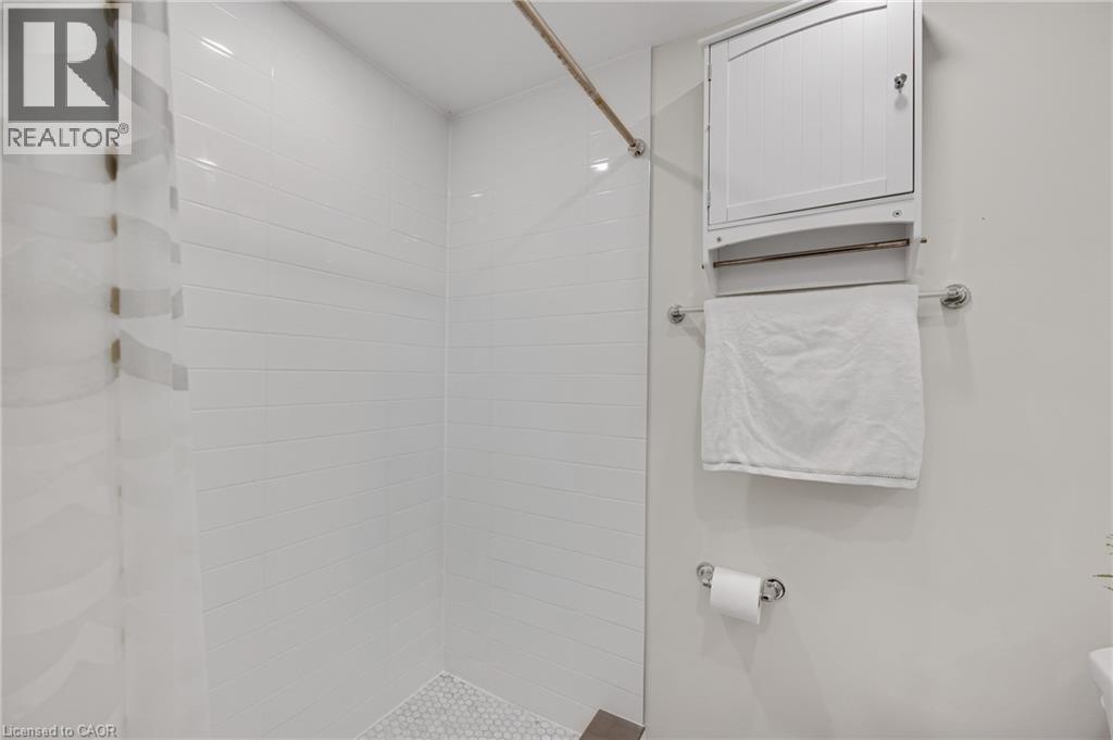 2265 Middlesmoor Crescent, Burlington, Ontario  L7P 3X2 - Photo 24 - 40854989