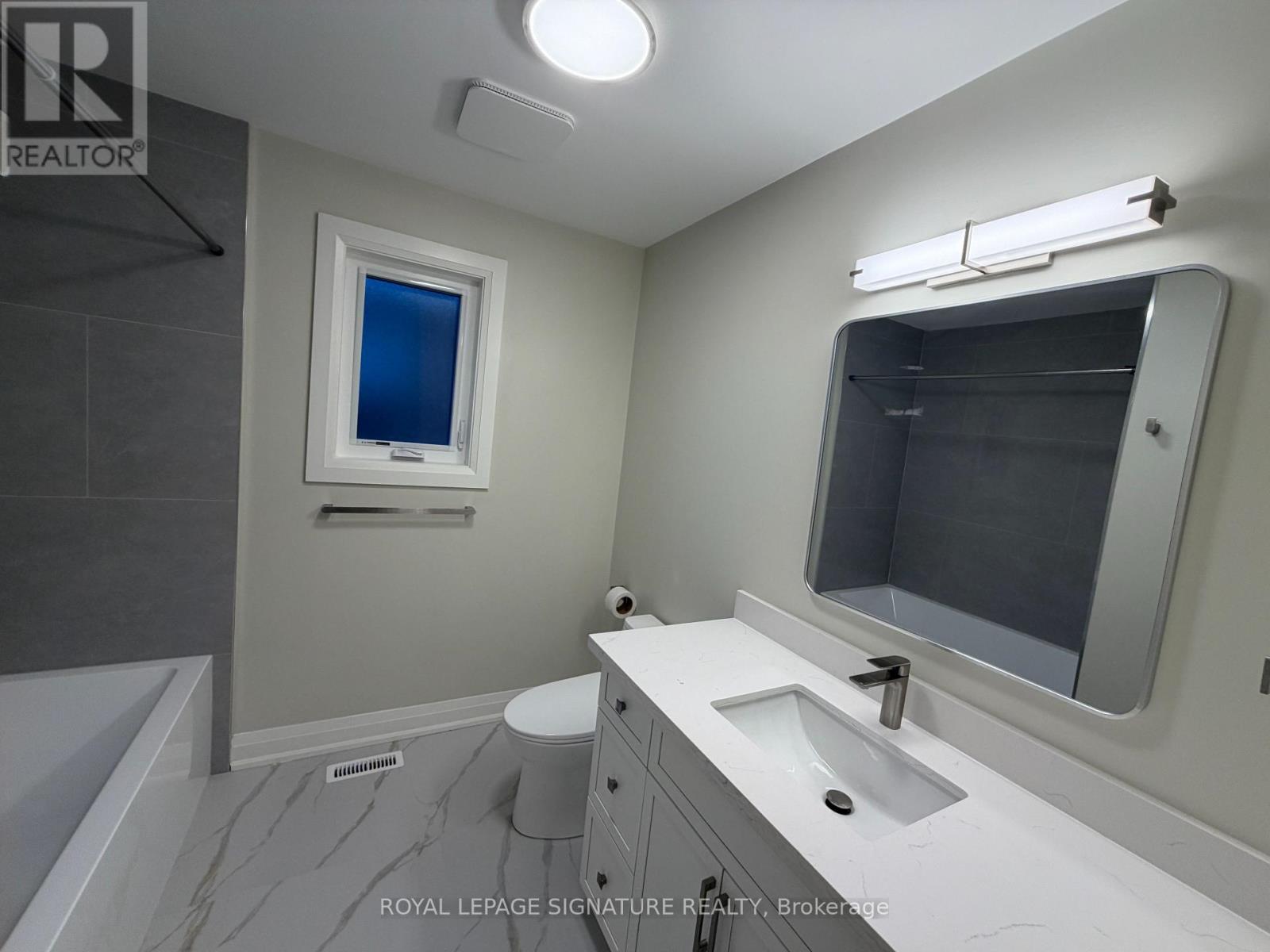 3271 Pilcom Crescent, Mississauga, Ontario  L5B 3X5 - Photo 9 - W13689582