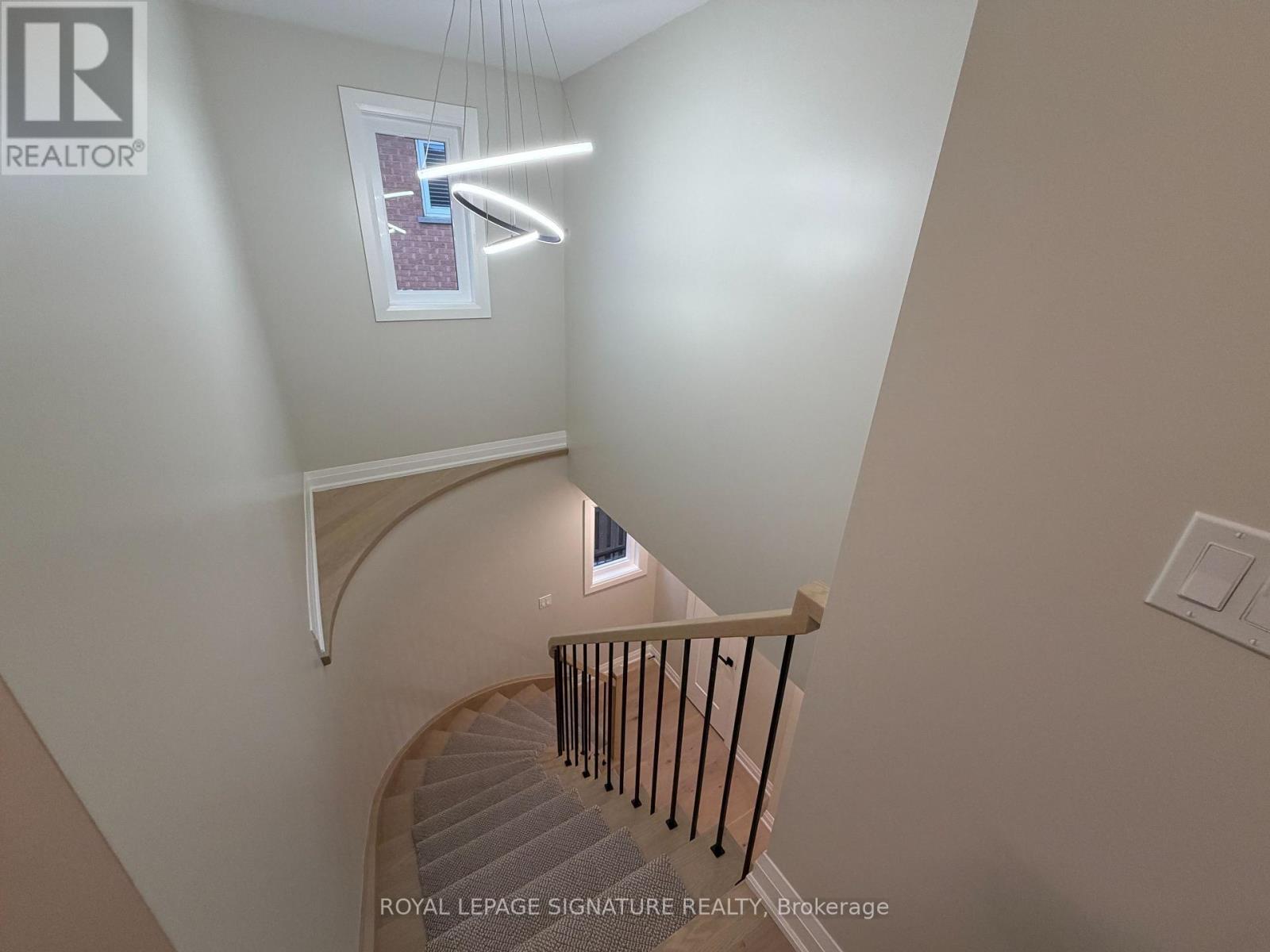 3271 Pilcom Crescent, Mississauga, Ontario  L5B 3X5 - Photo 8 - W13689582