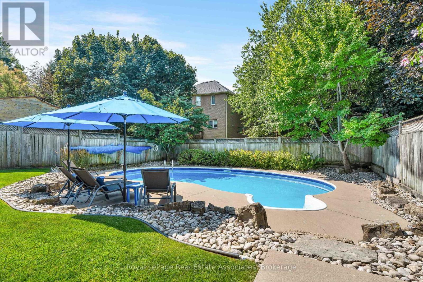 5 Volterra Court, Hamilton, Ontario  L8B 0K7 - Photo 39 - X13687820