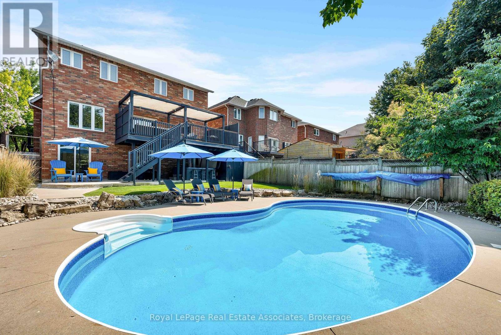 5 Volterra Court, Hamilton, Ontario  L8B 0K7 - Photo 3 - X13687820