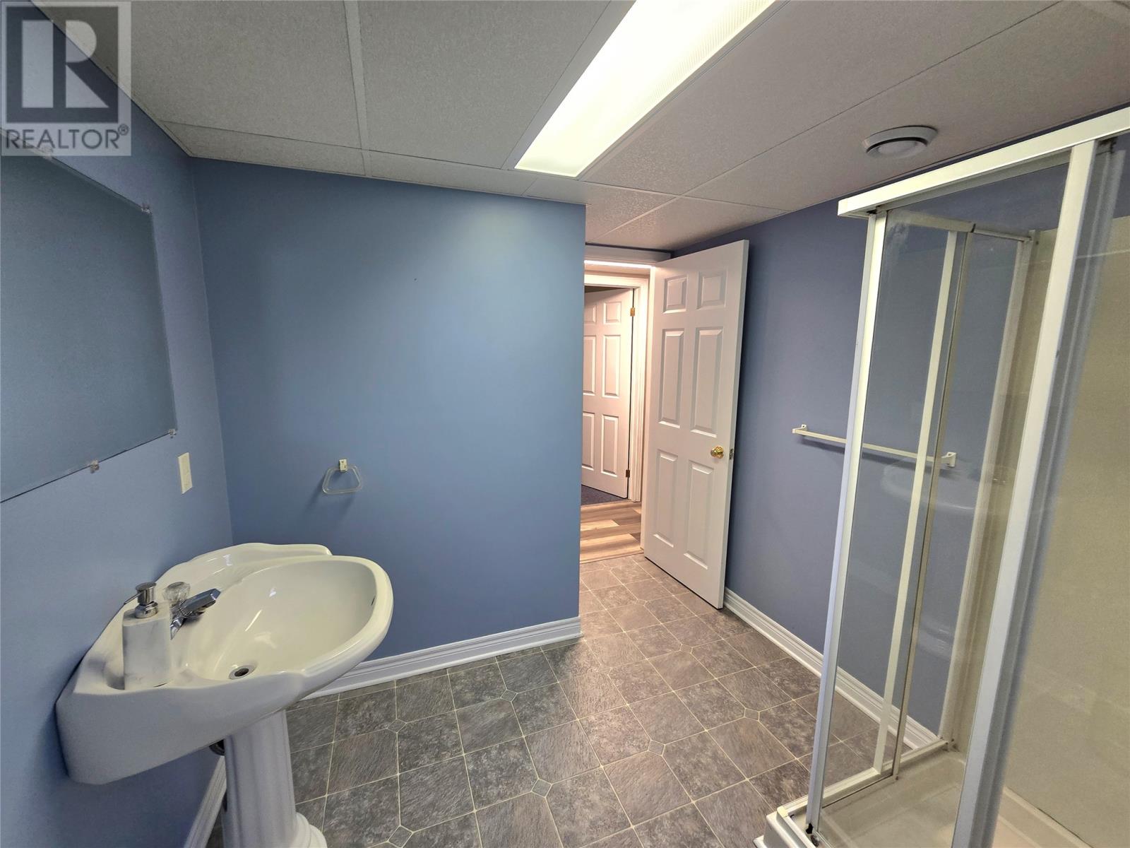 9 Winter Avenue, Wabush, Newfoundland & Labrador  A0R 1B0 - Photo 35 - 1298930