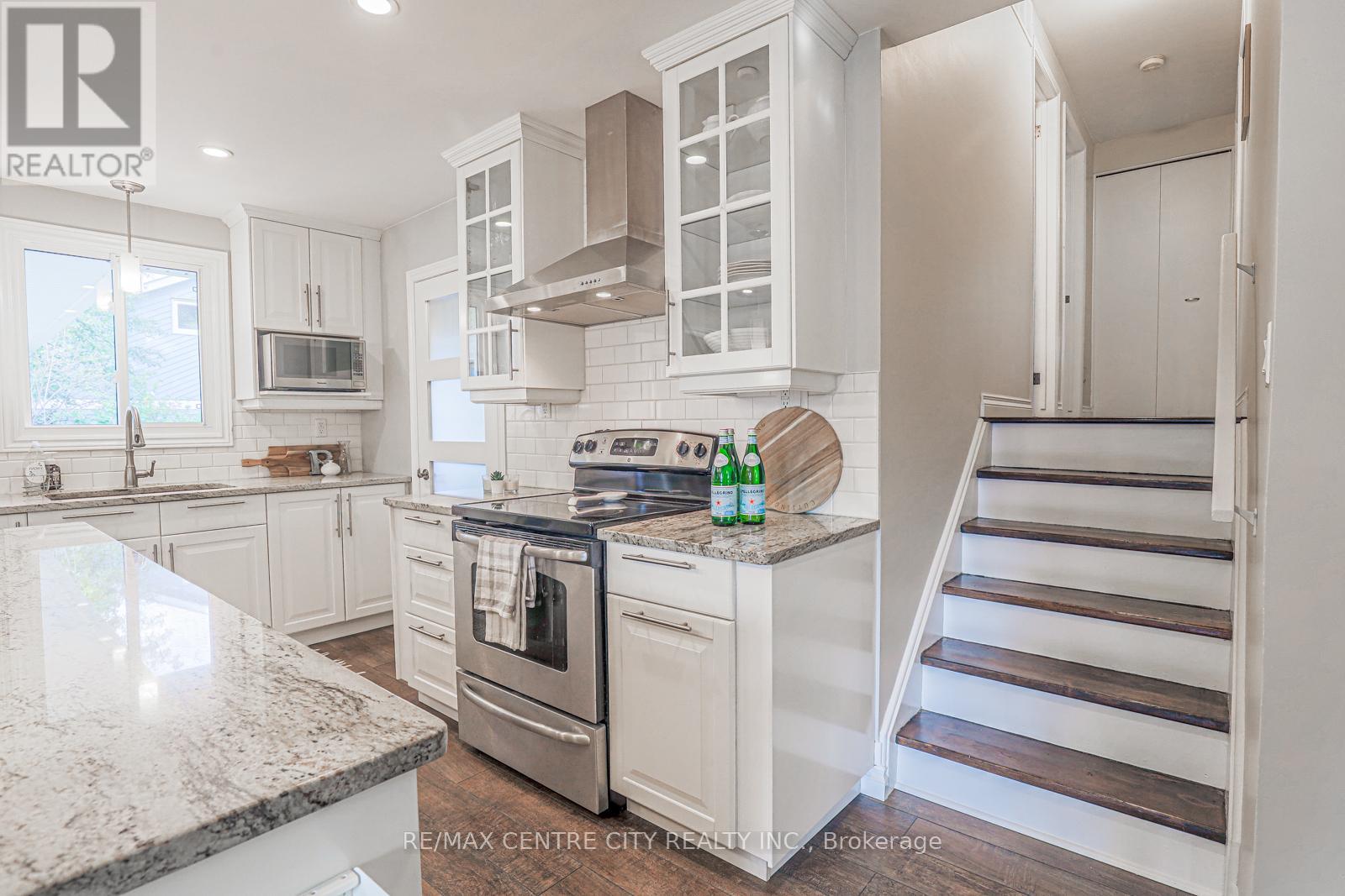 301 Blackacres Boulevard, London North, Ontario  N6G 2T9 - Photo 15 - X13690986