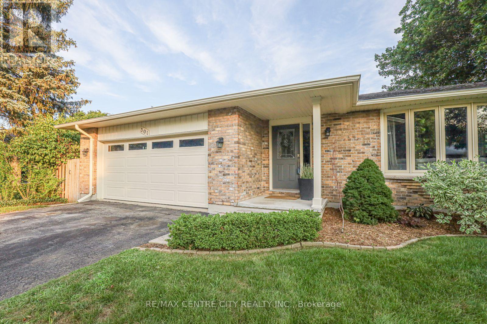 301 Blackacres Boulevard, London North, Ontario  N6G 2T9 - Photo 3 - X13690986