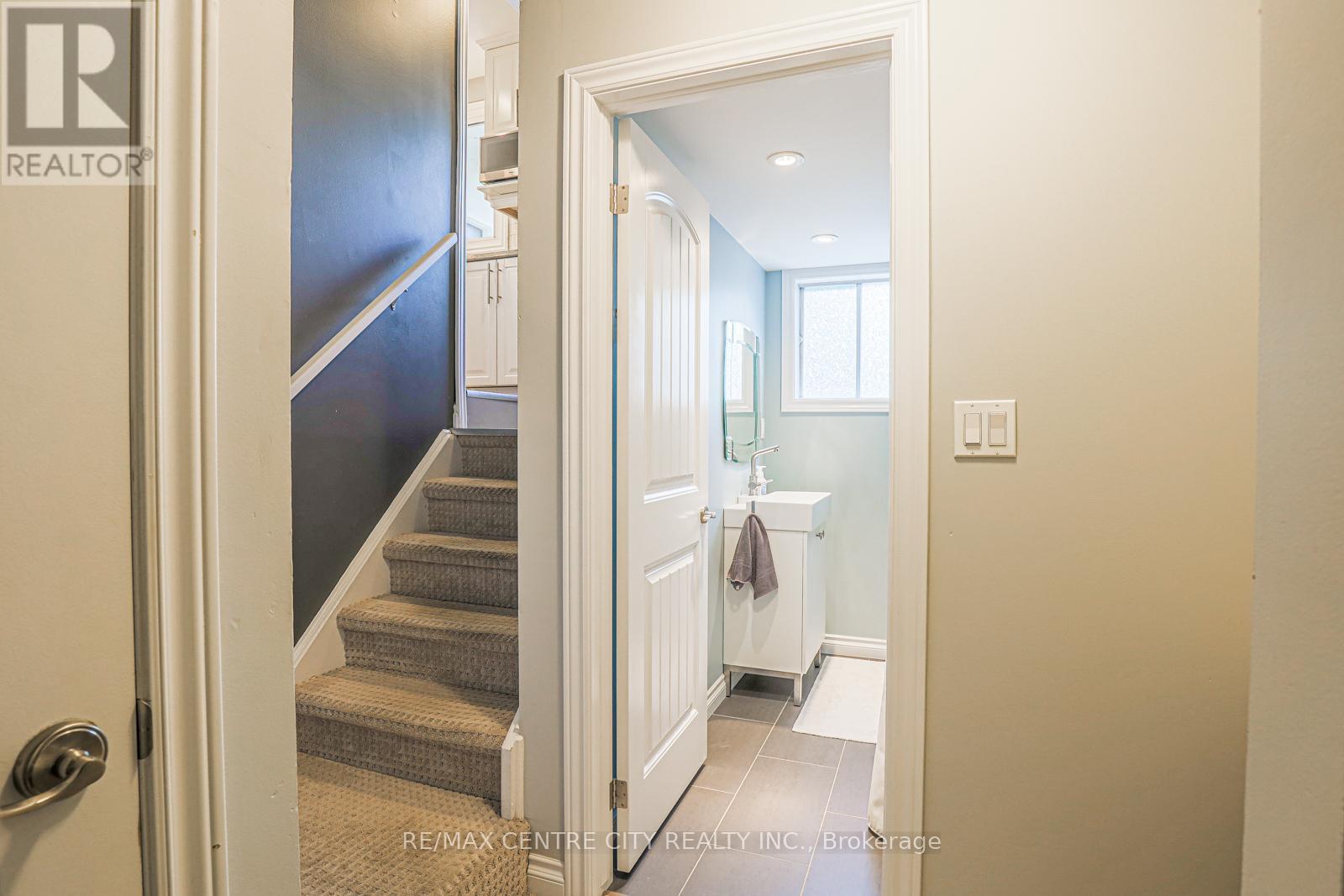 301 Blackacres Boulevard, London North, Ontario  N6G 2T9 - Photo 30 - X13690986