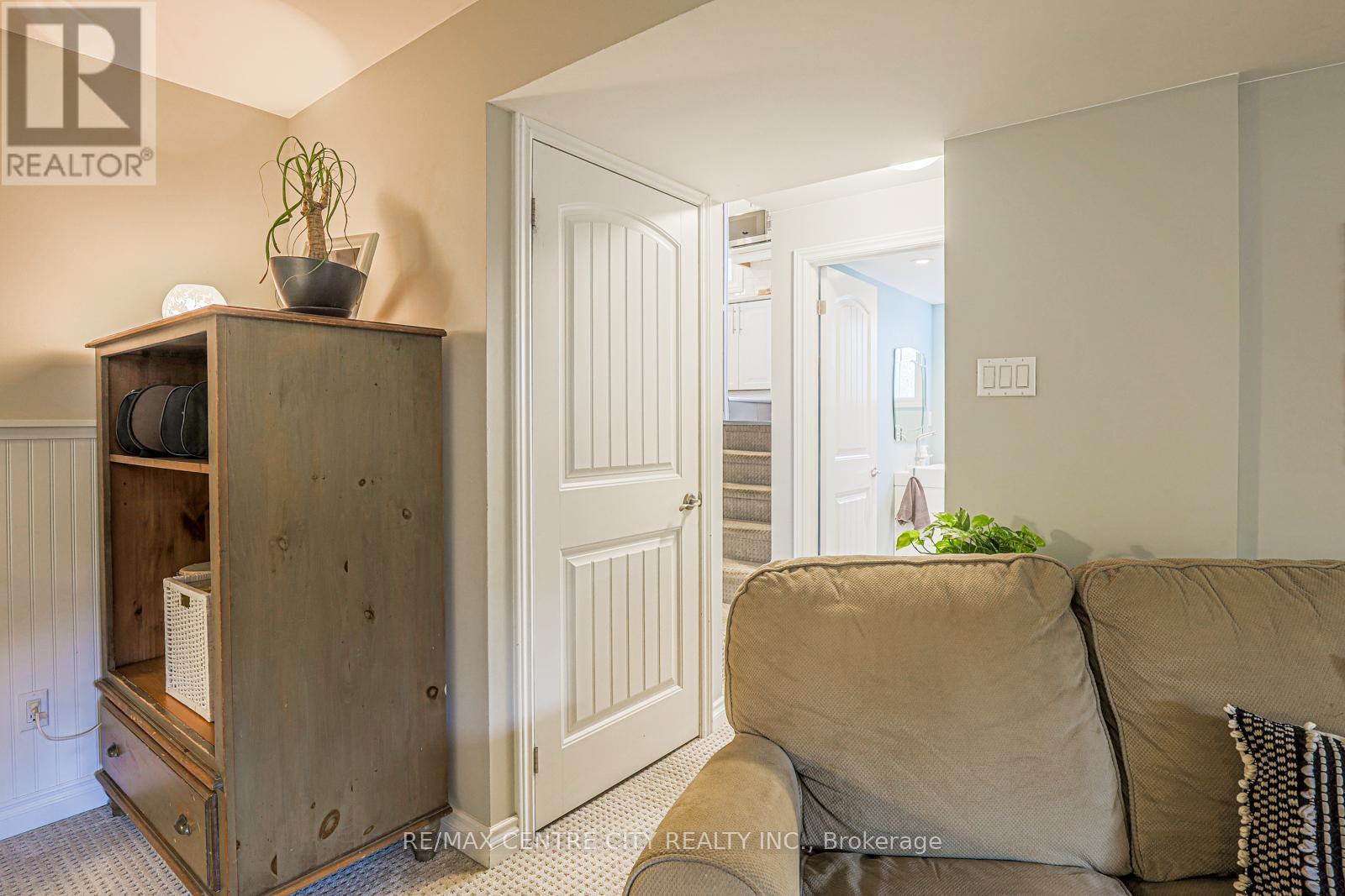 301 Blackacres Boulevard, London North, Ontario  N6G 2T9 - Photo 33 - X13690986
