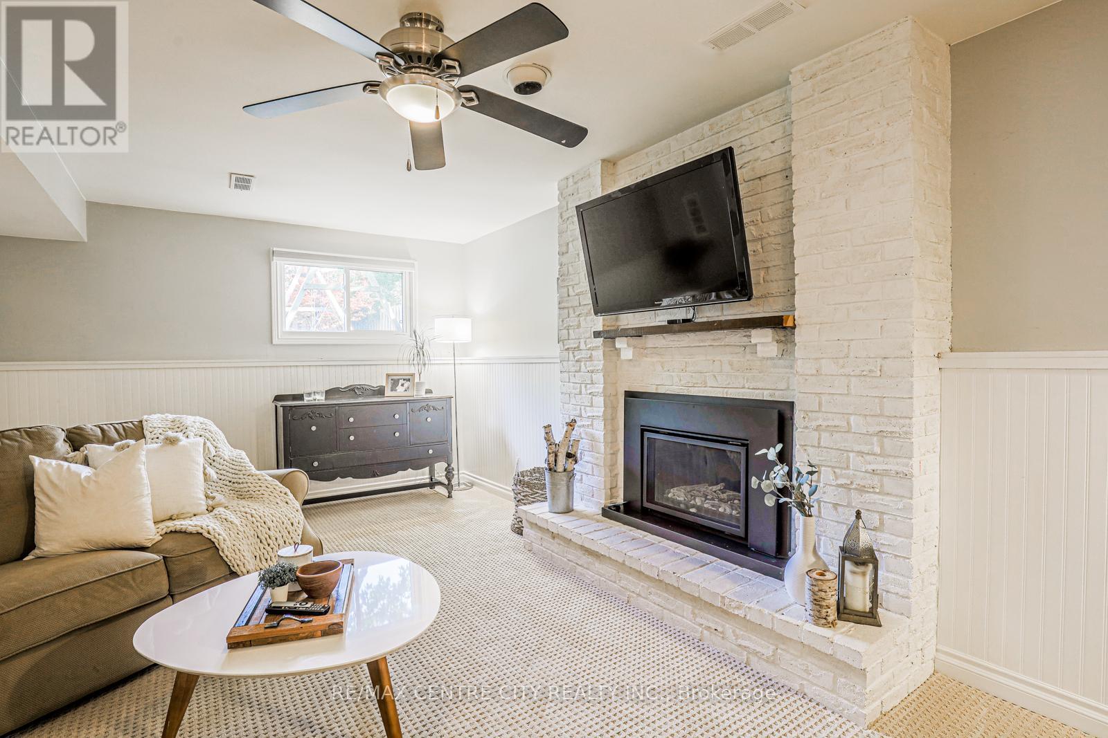 301 Blackacres Boulevard, London North, Ontario  N6G 2T9 - Photo 36 - X13690986