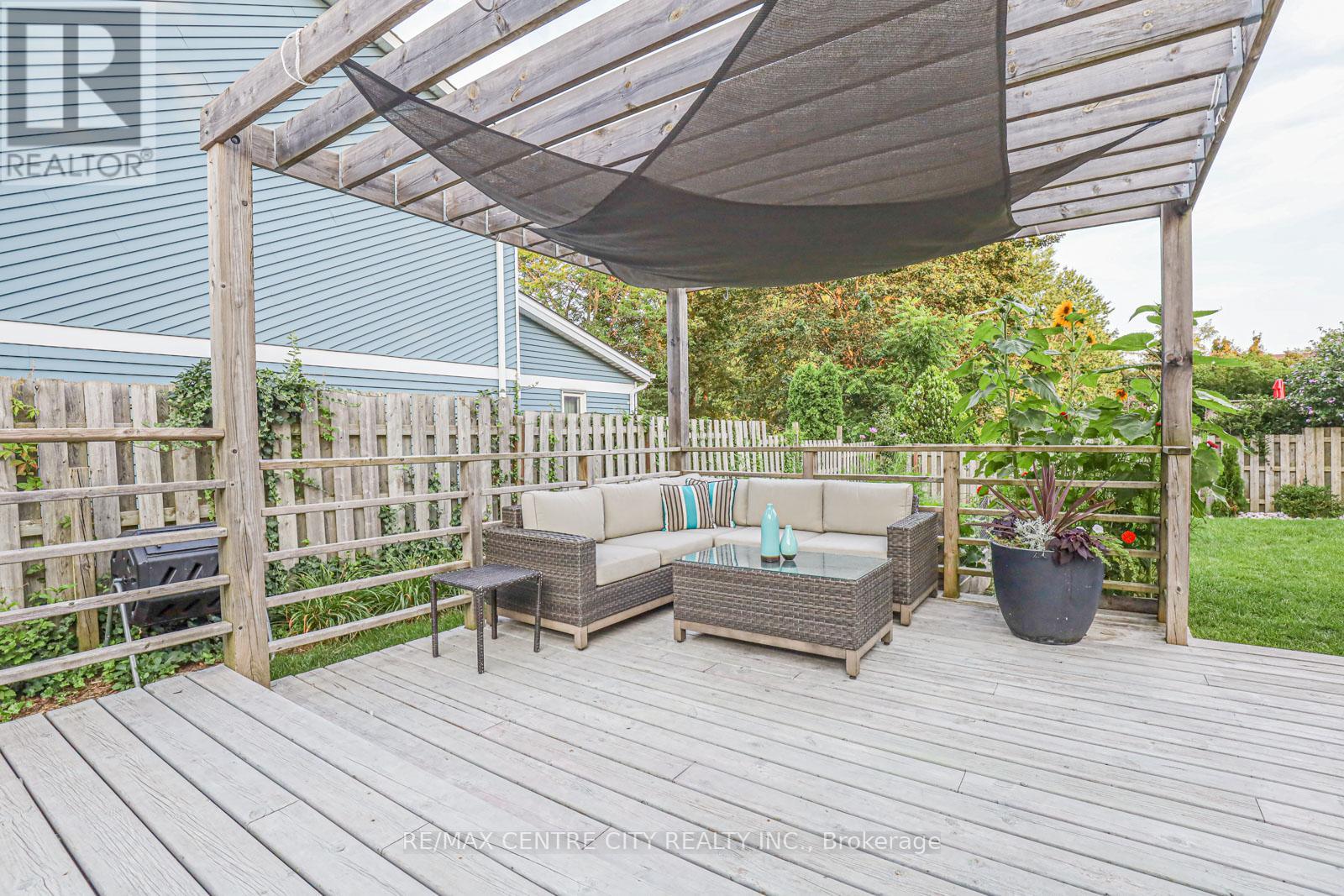 301 Blackacres Boulevard, London North, Ontario  N6G 2T9 - Photo 43 - X13690986
