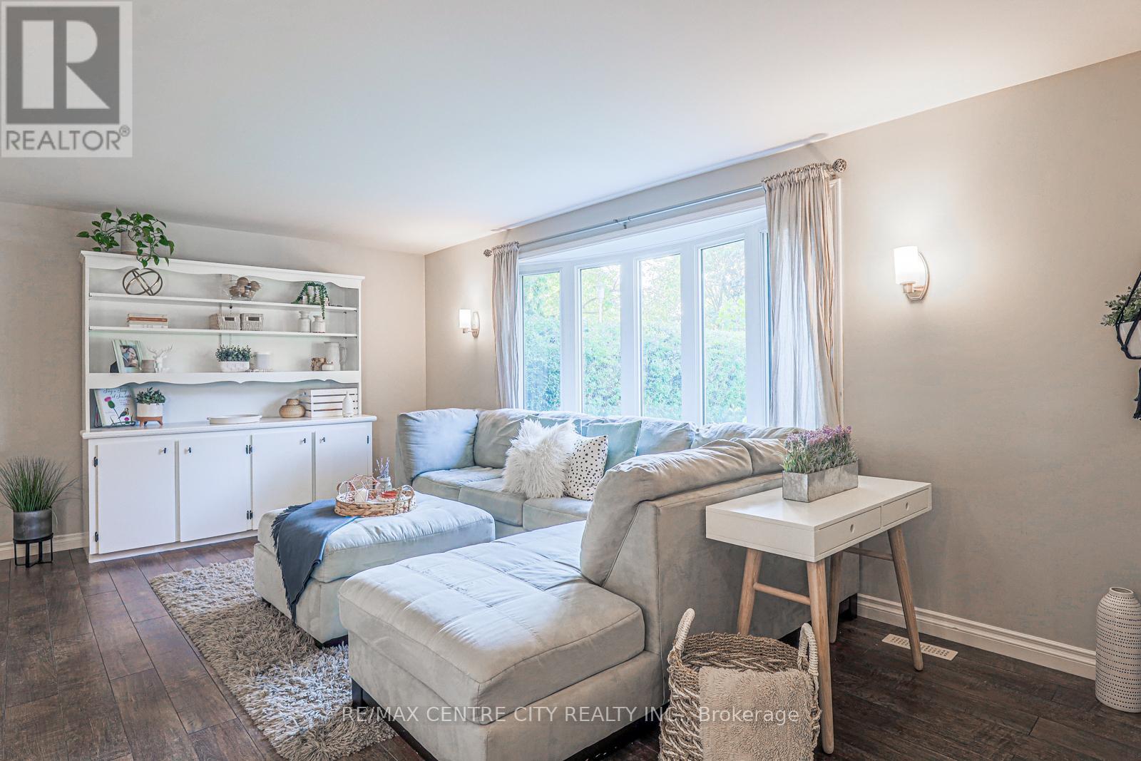 301 Blackacres Boulevard, London North, Ontario  N6G 2T9 - Photo 8 - X13690986