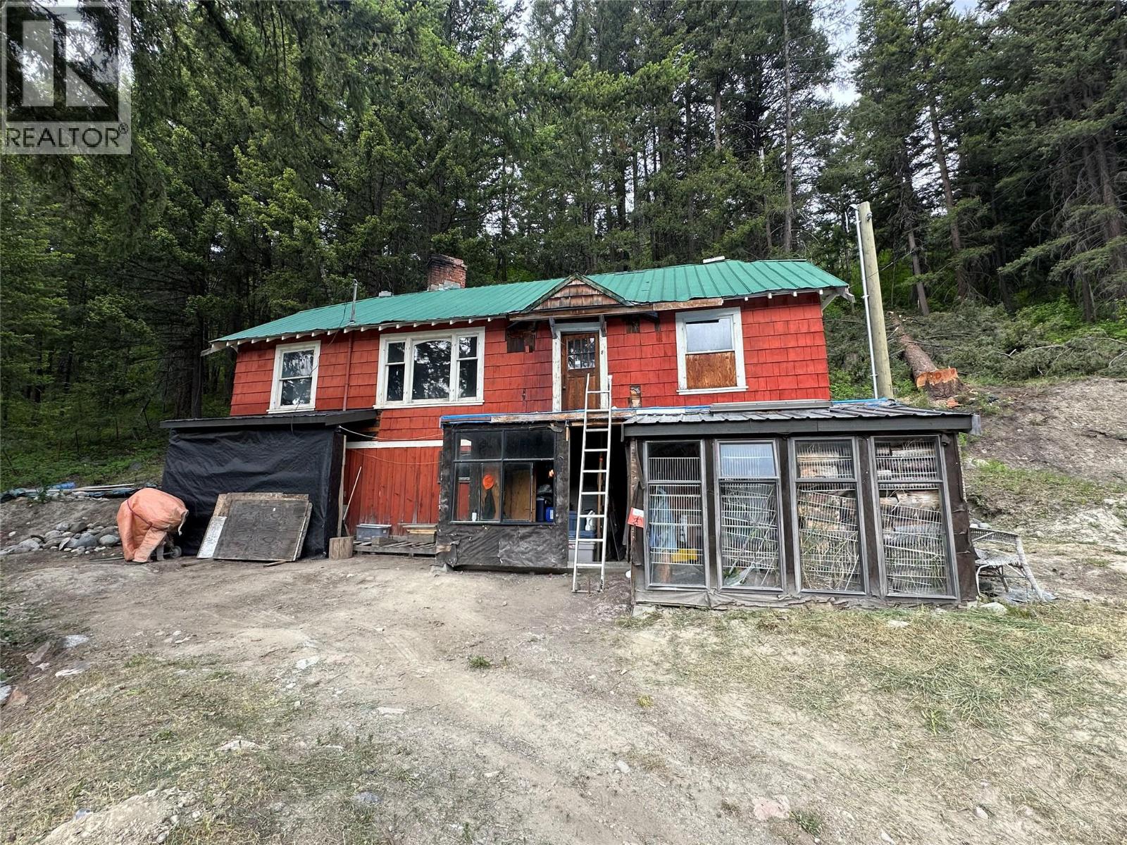 352 Marmot Crescent, Bralorne, British Columbia