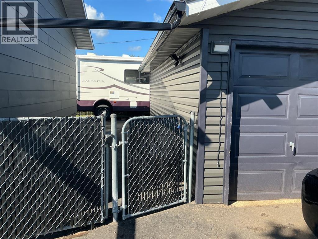 picture 27