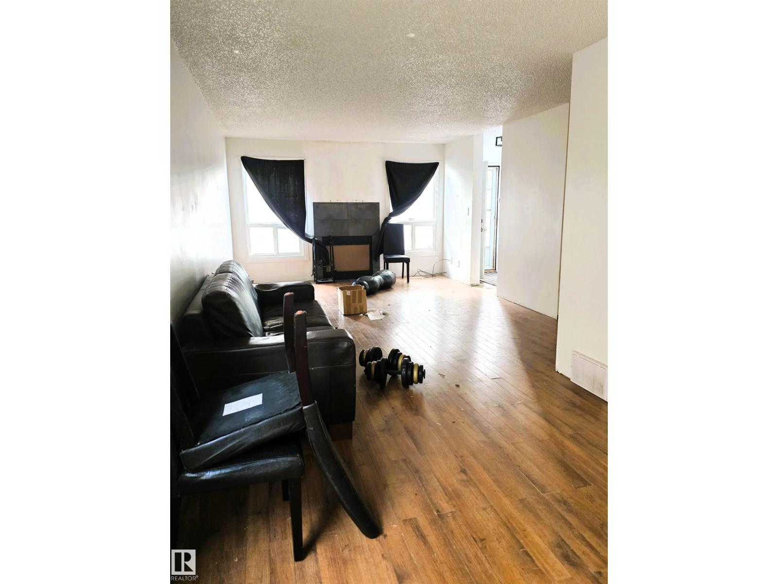 6340 184 St NW, Edmonton, Alberta  T5T 2N8 - Photo 6 - E4475116