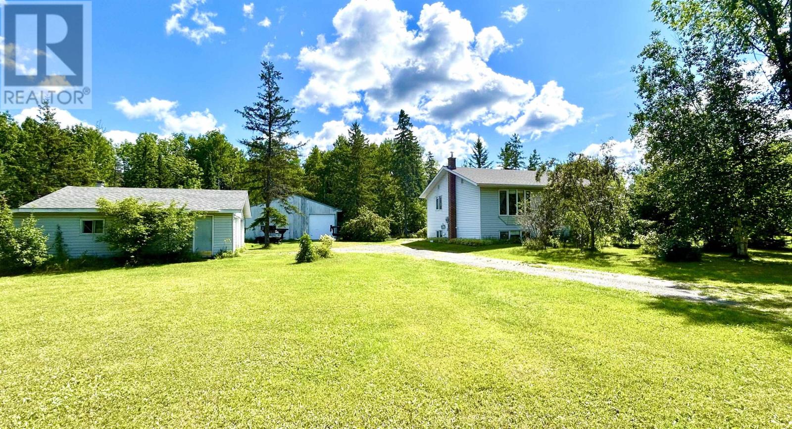 956 Highway 611s, Alberton, Ontario  P9A 3M2 - Photo 2 - TB2602417