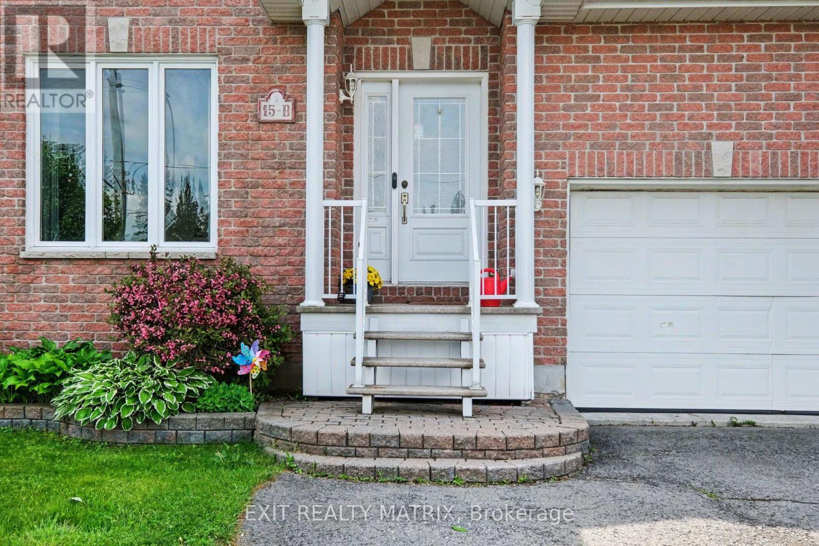 B - 15 Blais Street, Russell, Ontario  K0A 1W0 - Photo 2 - X13691012