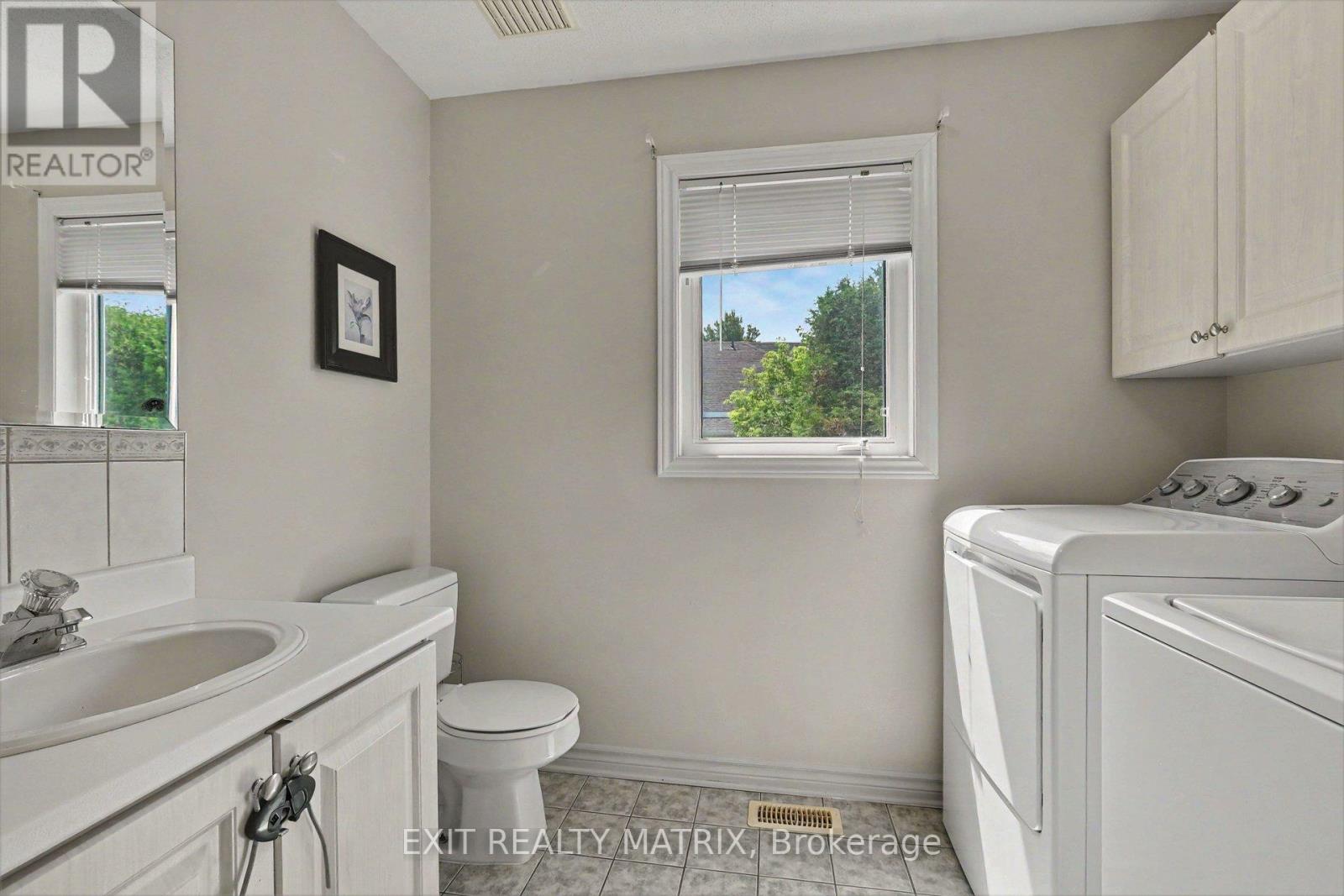 B - 15 Blais Street, Russell, Ontario  K0A 1W0 - Photo 22 - X13691012