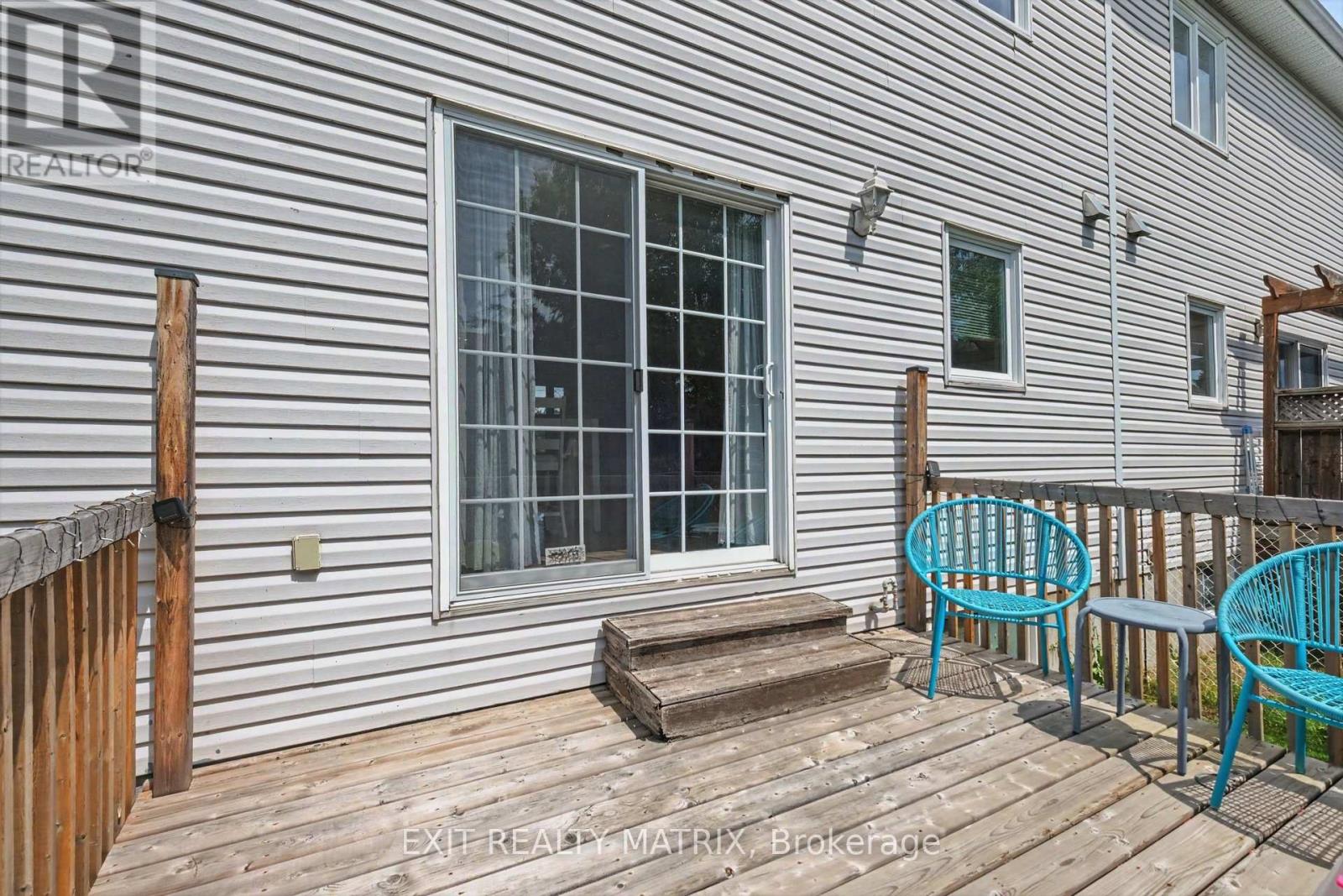 B - 15 Blais Street, Russell, Ontario  K0A 1W0 - Photo 26 - X13691012