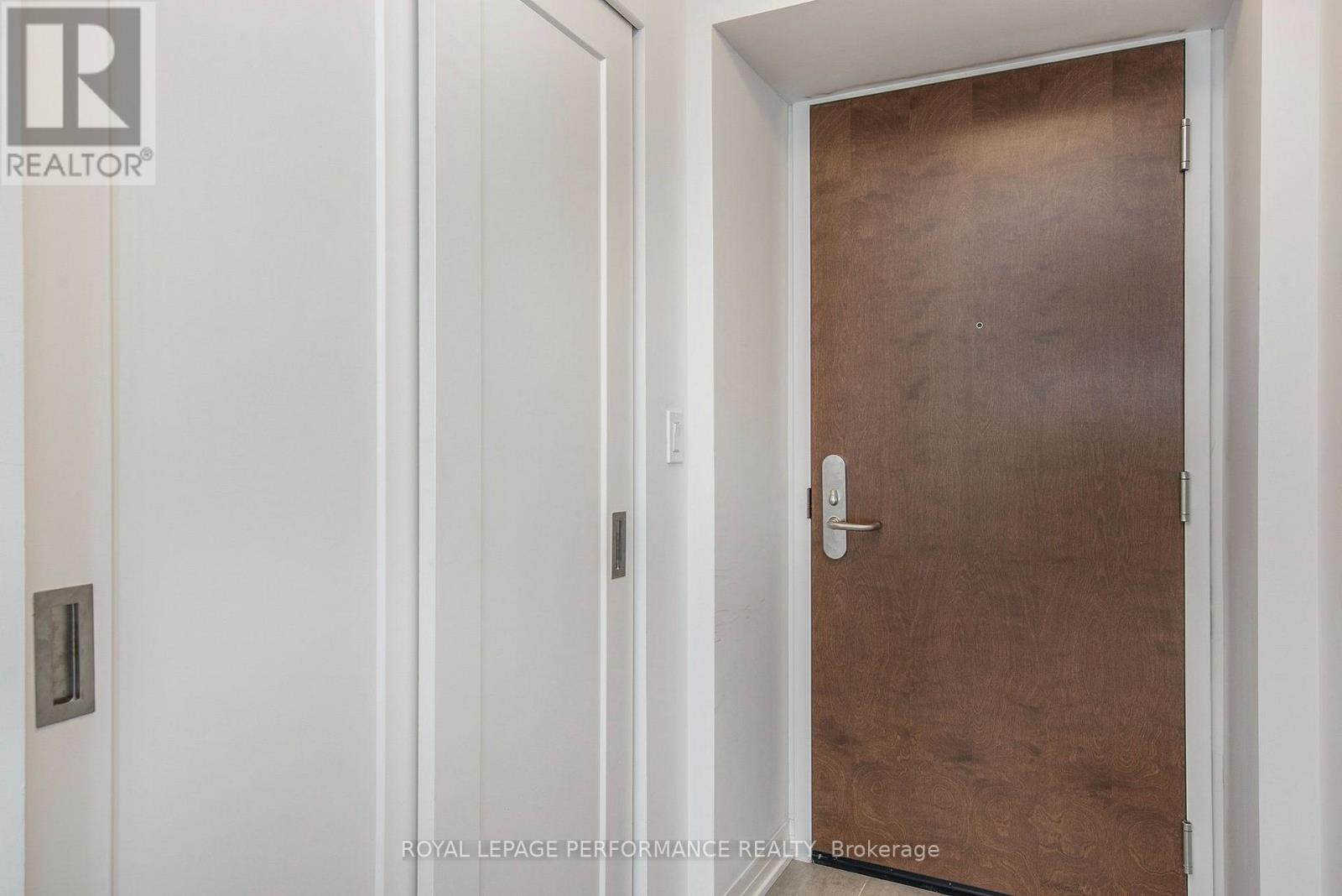 3808 - 805 Carling Avenue, Ottawa, Ontario K1S 5W9 - Photo 5 - X13691042