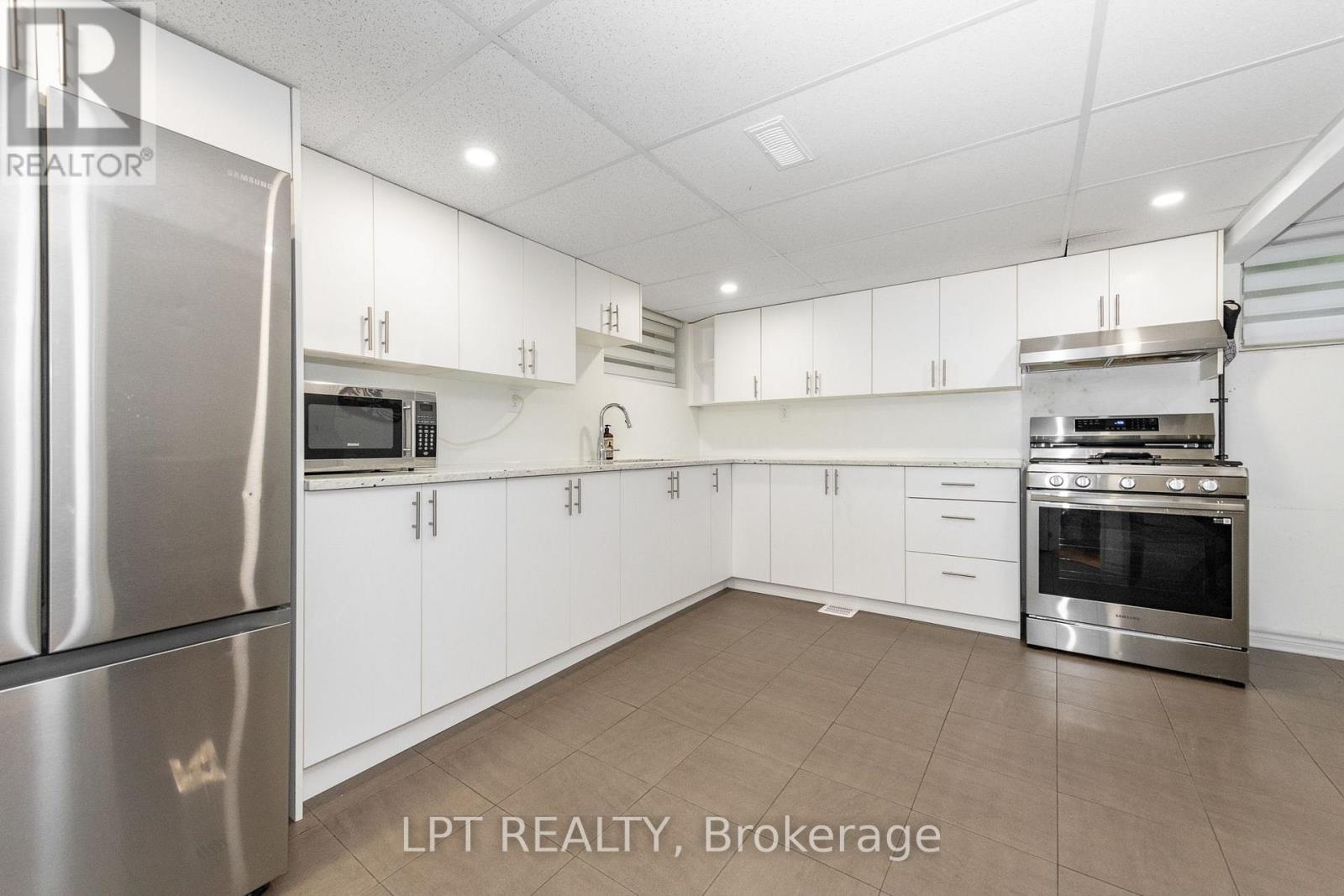 999 - 999 Cavan Street, Ottawa, Ontario  K1Z 5T6 - Photo 12 - X13691060