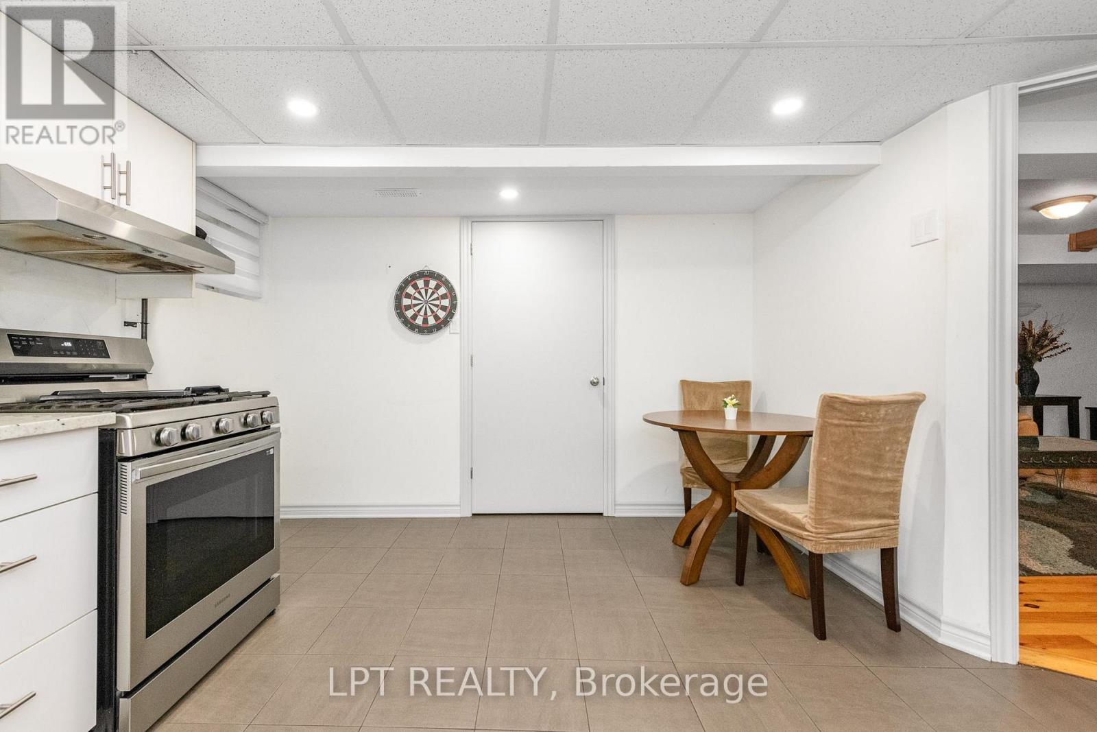 999 - 999 Cavan Street, Ottawa, Ontario  K1Z 5T6 - Photo 15 - X13691060