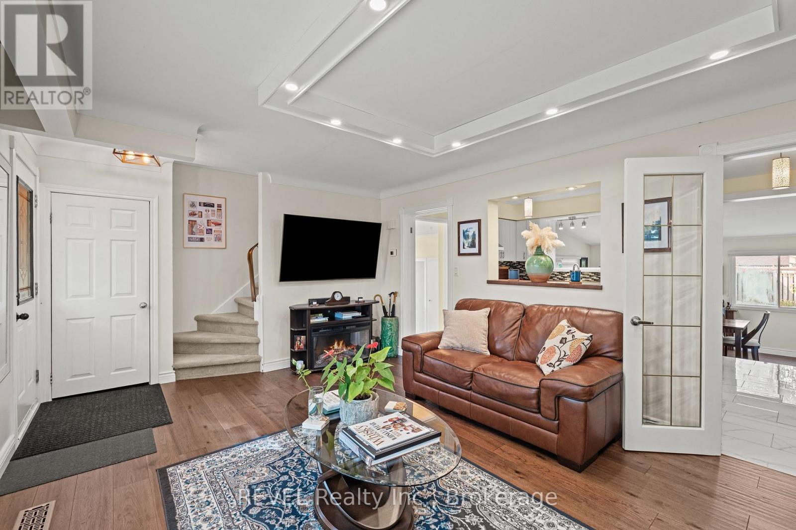 28 Black Knight Road, St. Catharines, Ontario  L2N 3C1 - Photo 7 - X13691038