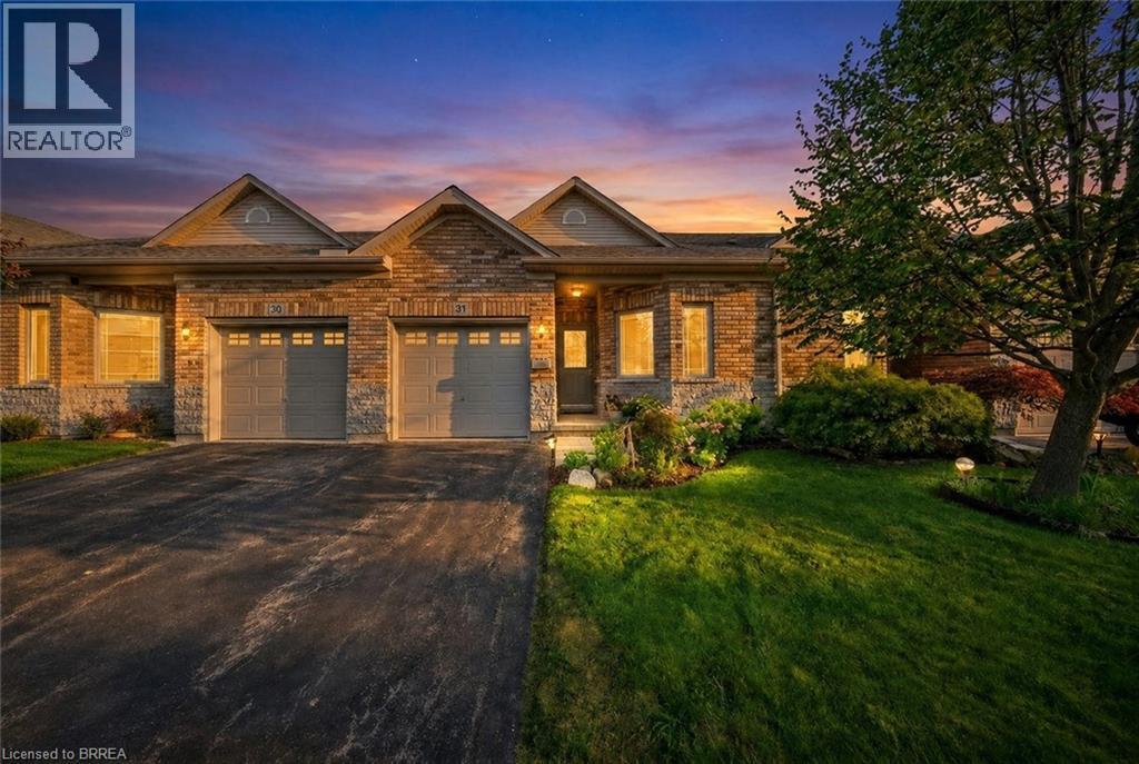 10 Cobblestone Drive Unit# 35, Paris, Ontario  N3L 4G9 - Photo 1 - 40856867