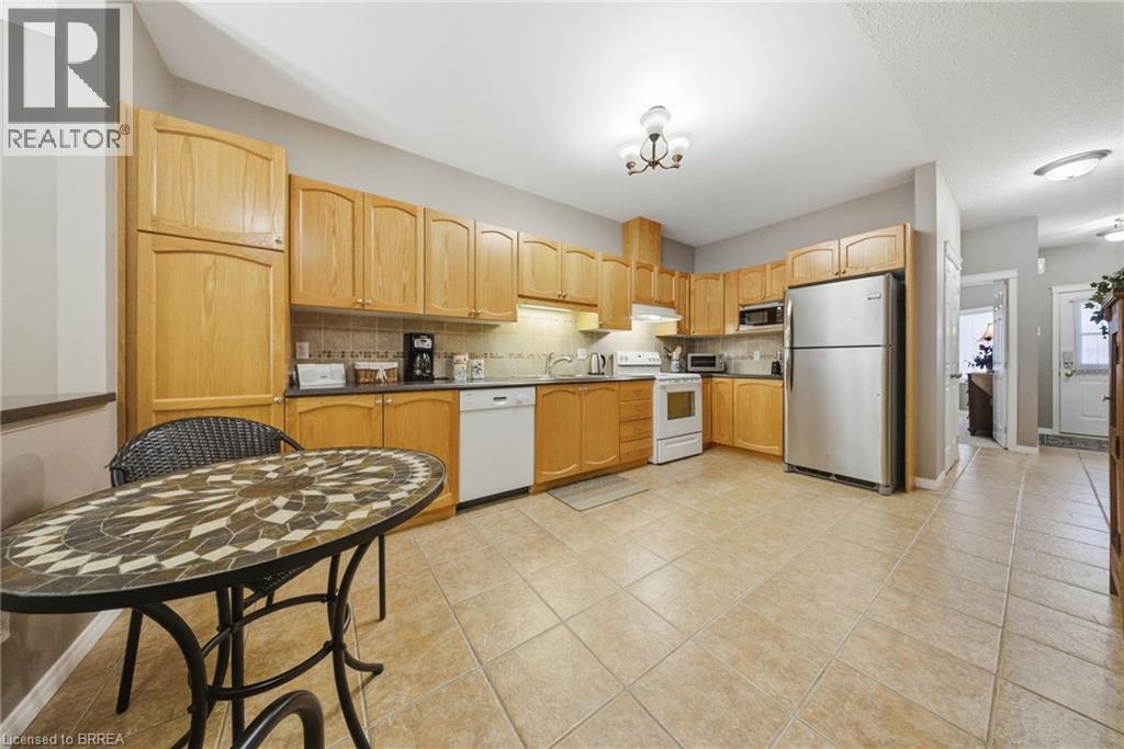 10 Cobblestone Drive Unit# 35, Paris, Ontario  N3L 4G9 - Photo 6 - 40856867