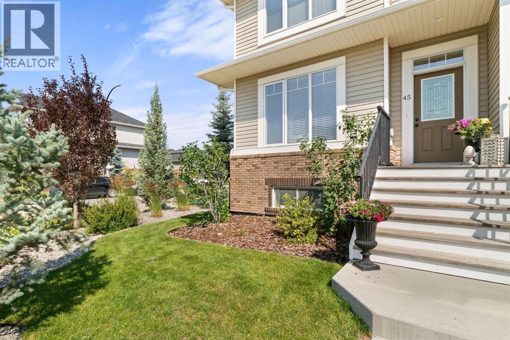 45 Willow Green Way, Cochrane, Alberta  T4C 2N3 - Photo 6 - A2338308