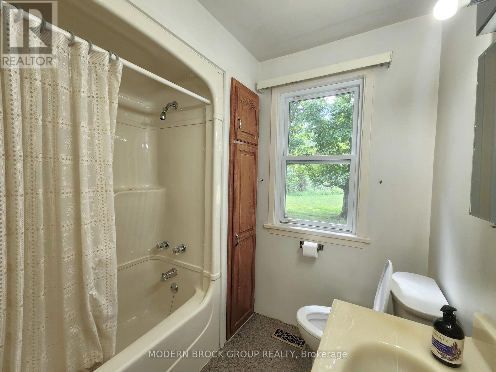 70 Victoria Road, Brockville, Ontario  K6V 5T4 - Photo 23 - X13690988