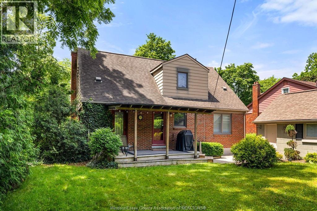 2594 Buckingham, Windsor, Ontario  N8T 2B6 - Photo 32 - 26020244