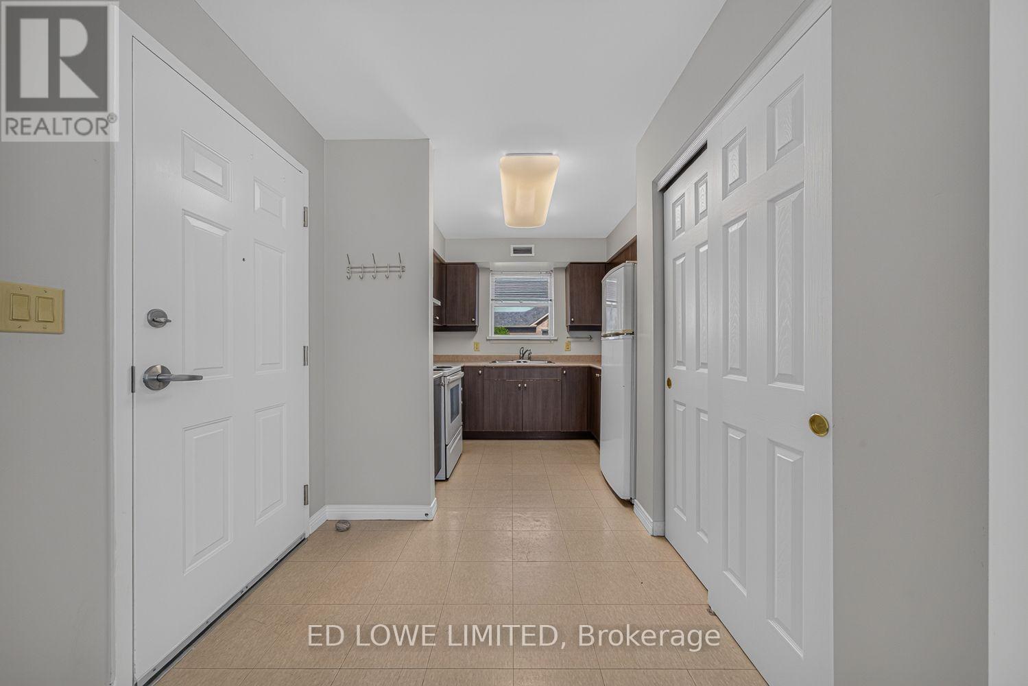 E-202 - 59 Arch Brown Court, Barrie, Ontario  L4M 0C6 - Photo 6 - S12888356