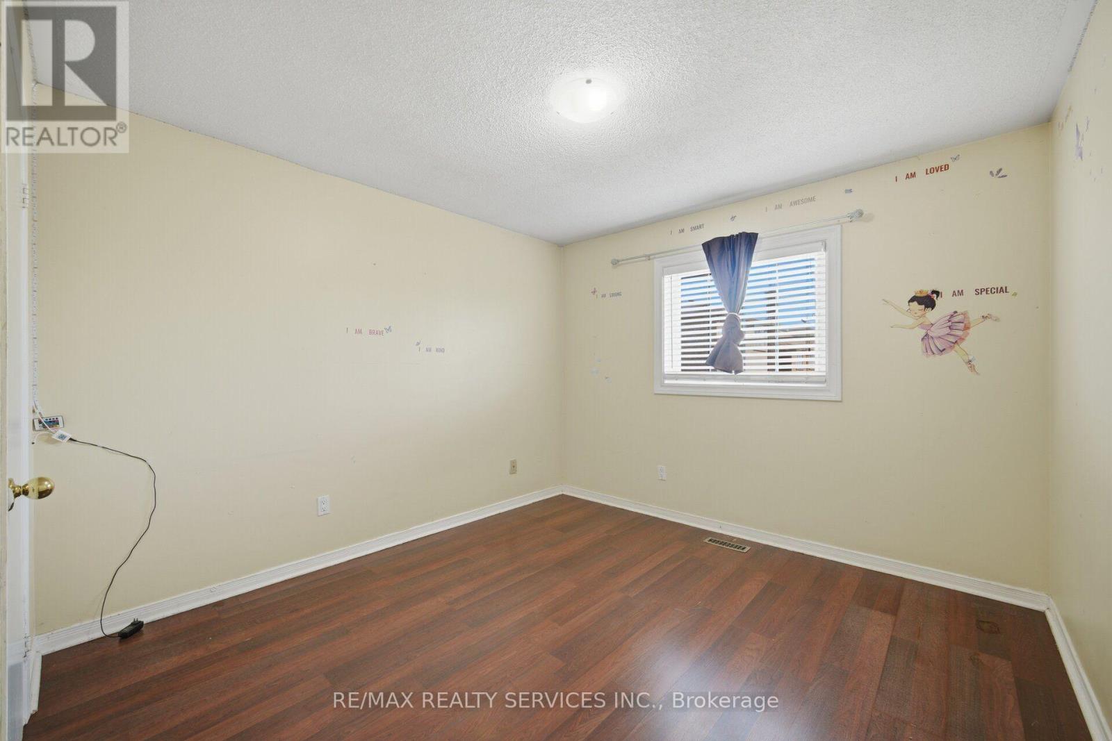 92 Tulip Drive, Brampton, Ontario  L6Y 3X6 - Photo 31 - W13686756