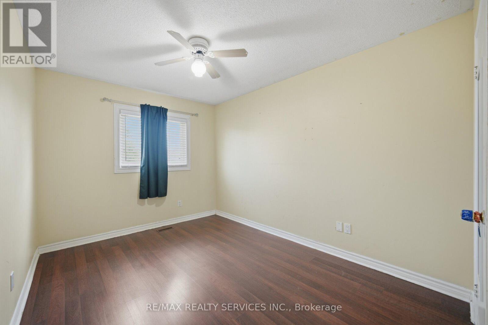 92 Tulip Drive, Brampton, Ontario  L6Y 3X6 - Photo 34 - W13686756