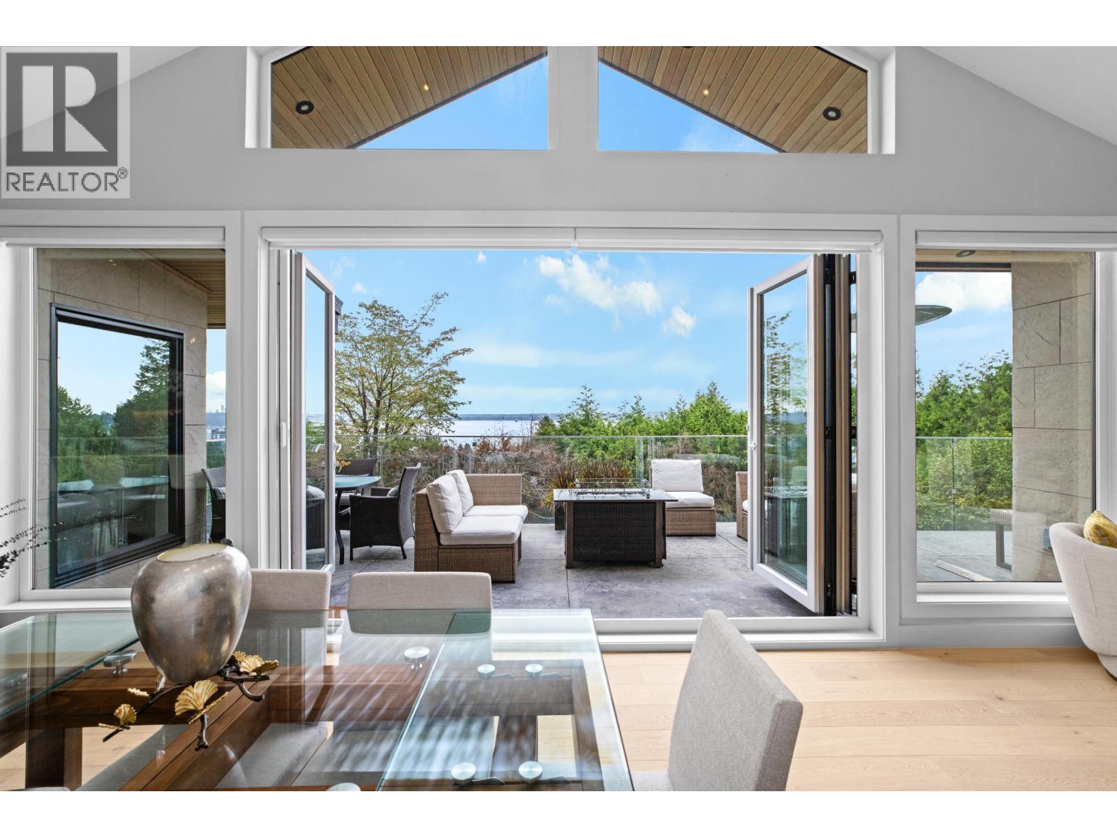 2512 Palmerston Avenue, West Vancouver, British Columbia  V7V 2W5 - Photo 9 - R3157135