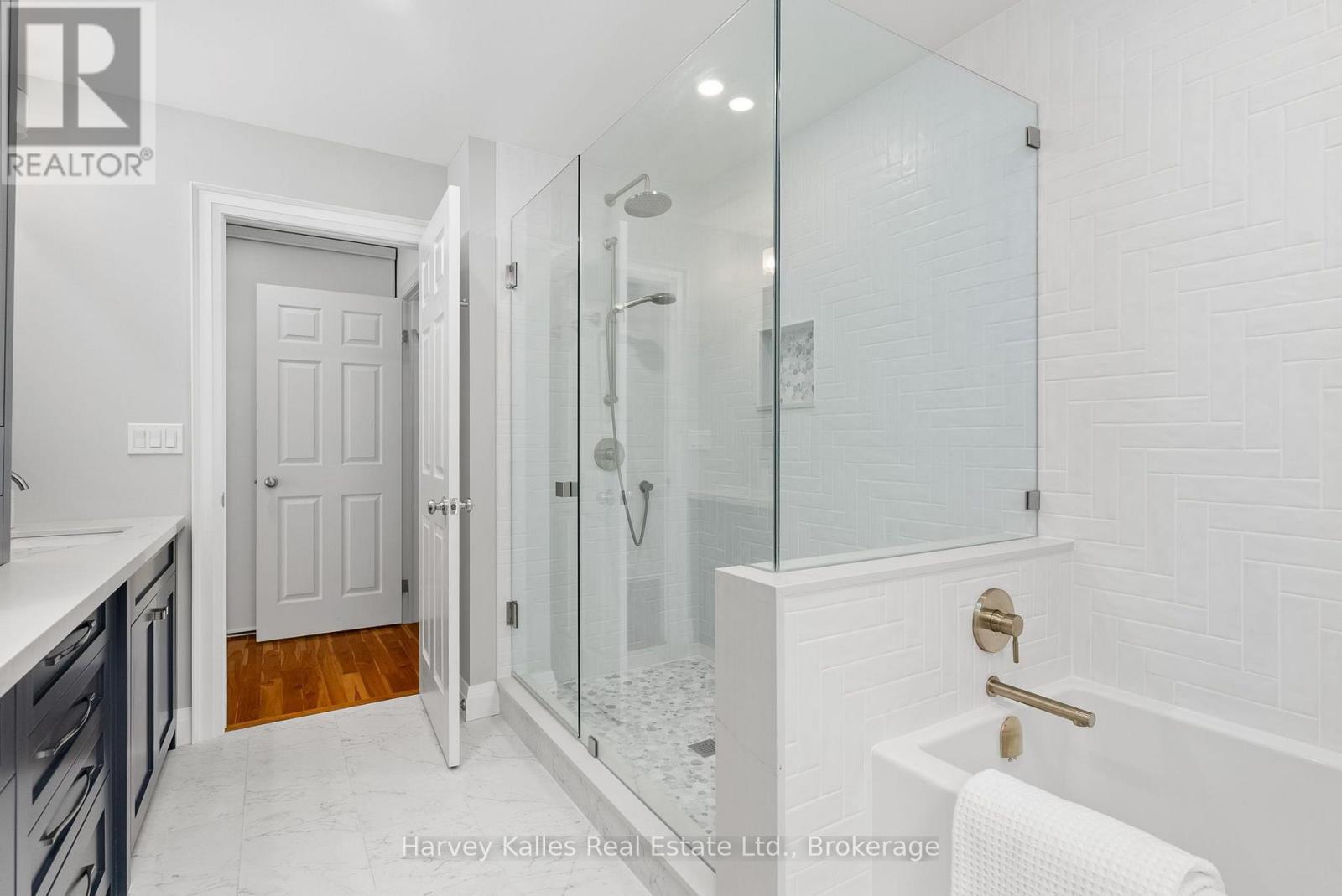 1061 Sawmill Lane, Lake Of Bays, Ontario  P1H 2J6 - Photo 26 - X13690968