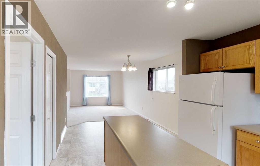 13005 93 Street, Grande Prairie, Alberta  T8X 1S5 - Photo 3 - A2334477