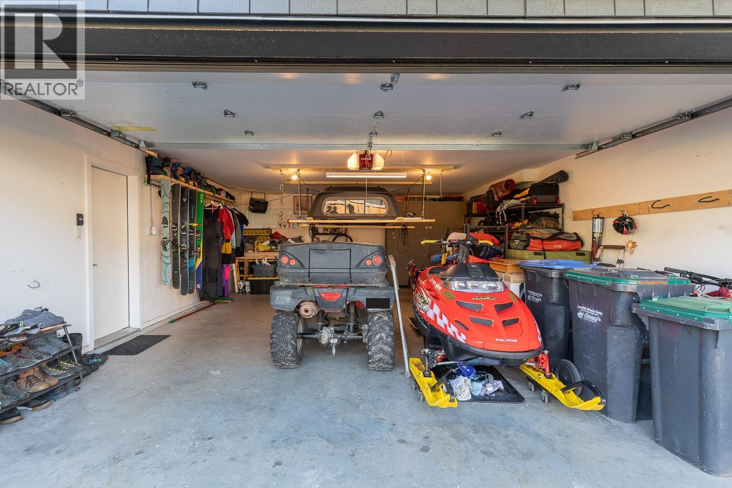 3 38447 Buckley Avenue, Squamish, British Columbia  V8B 0B8 - Photo 36 - R3132008