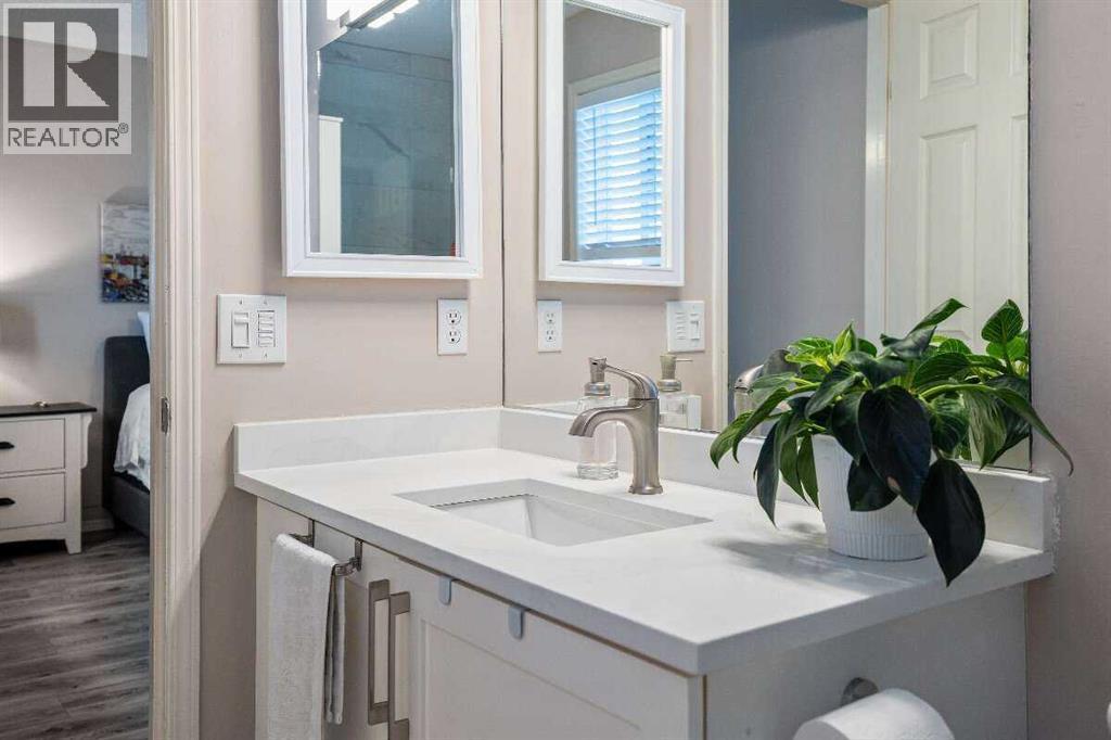 359 Mt Apex Green SE, Calgary, Alberta  T2Z 3B8 - Photo 29 - A2335425