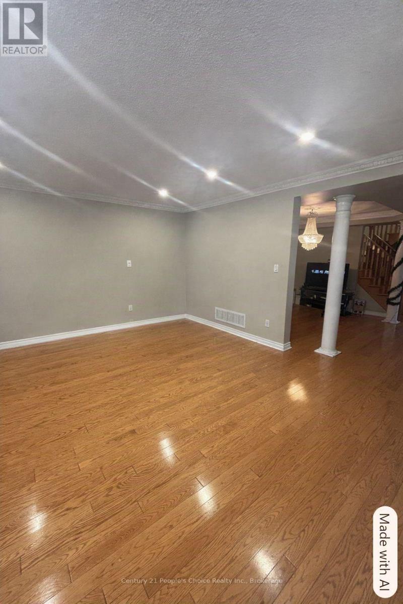 670 Macbeth Heights, Mississauga, Ontario  L5W 1E5 - Photo 7 - W13690838