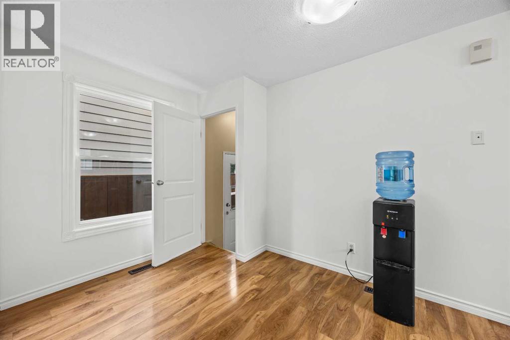 28 Erin Croft Place SE, Calgary, Alberta  T2B 2V3 - Photo 13 - A2337354