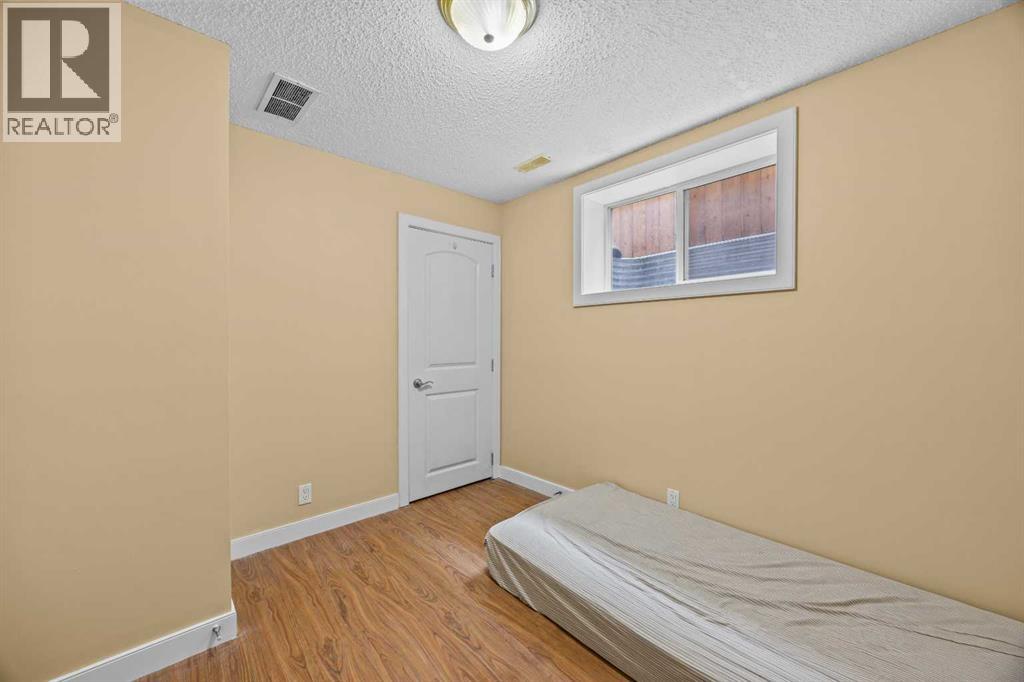 28 Erin Croft Place SE, Calgary, Alberta  T2B 2V3 - Photo 30 - A2337354