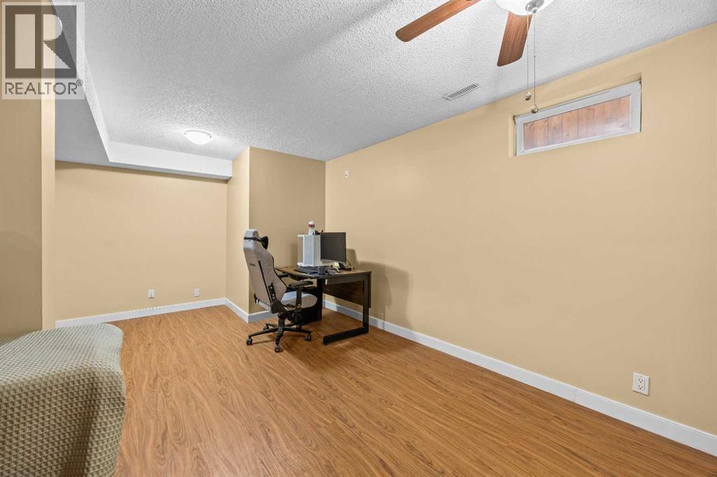 28 Erin Croft Place SE, Calgary, Alberta  T2B 2V3 - Photo 27 - A2337354