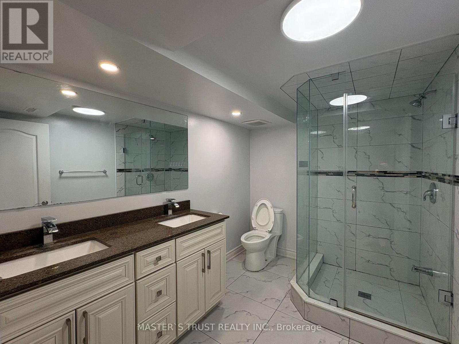 37 Levellands Crescent, Richmond Hill, Ontario  L4B 0A5 - Photo 11 - N13678586