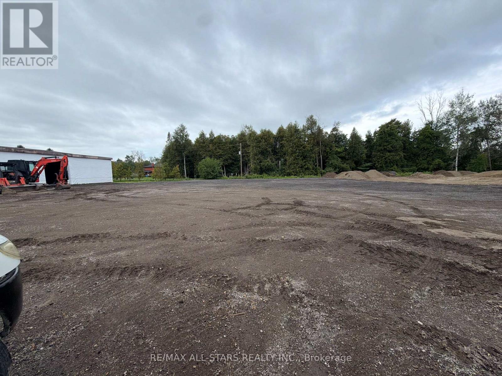 2642 2nd Line, Innisfil, Ontario L0L 1K0 - Photo 4 - N13687318